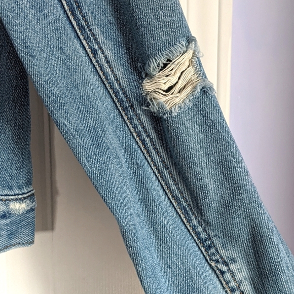 Distressed Jean Jacket - Garage - Picture 7 of 10